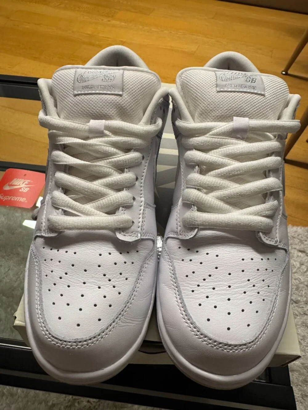Nike x Supreme SB Dunk Low | White/Metallic/Silver | BRAND NEW